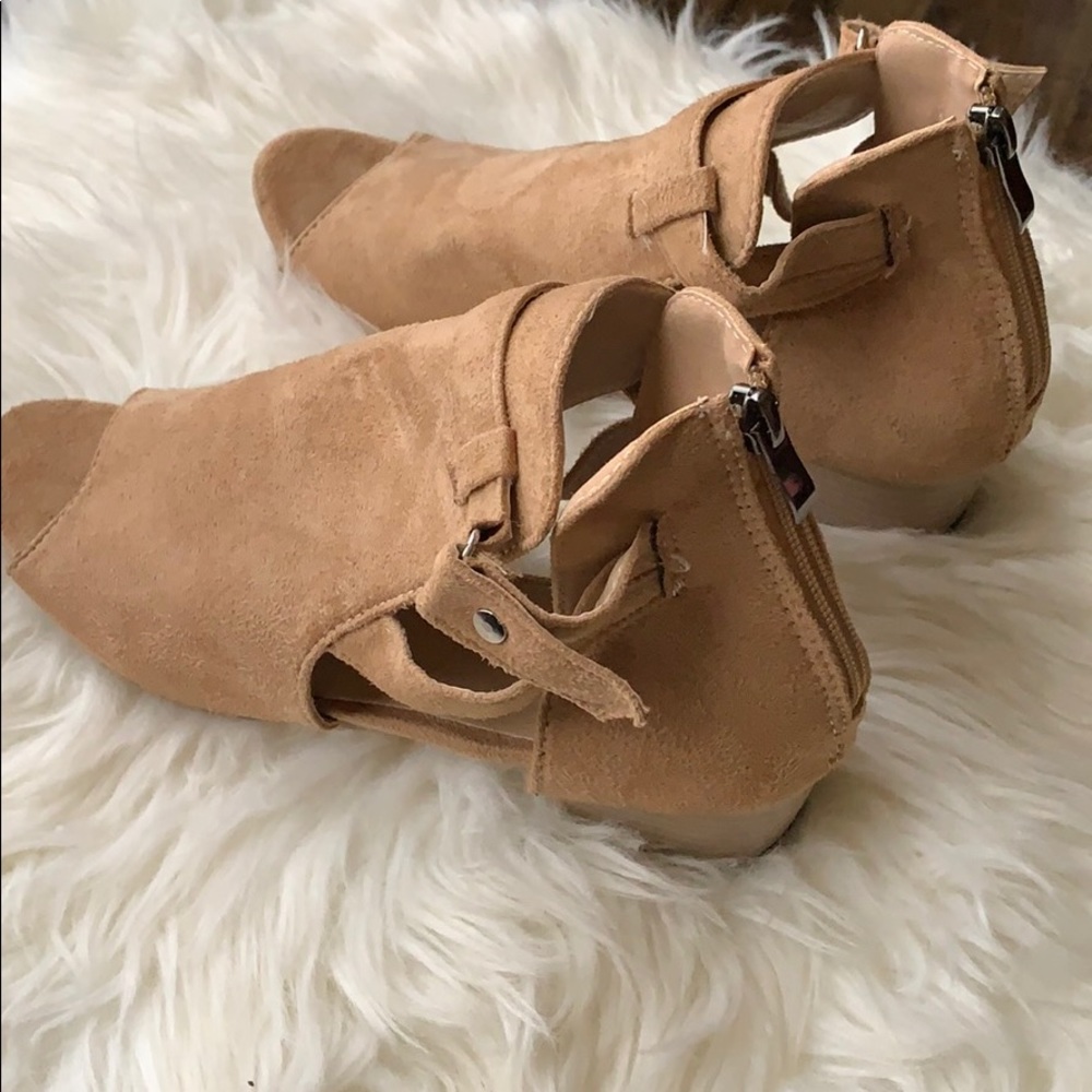 New shoes, never worn